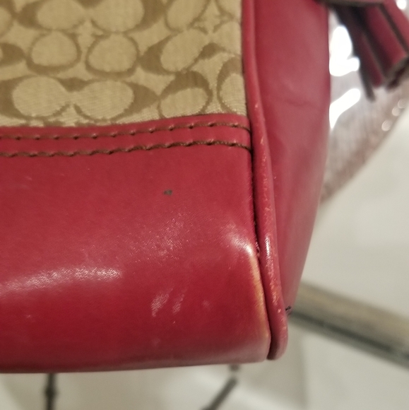 COACH Legacy Clutch (Flaws) - Picture 6 of 10